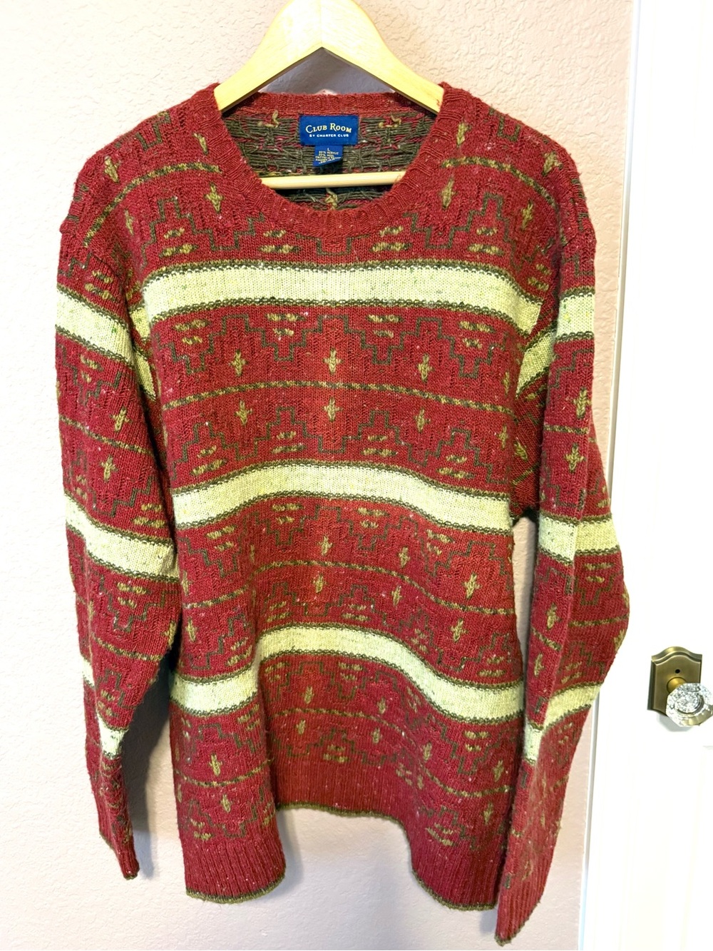 Vintage Club Room Men’s Red & Cream Patterned Crewneck Sweater